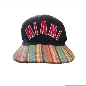 Rare Miami HEAT Mitchell and Ness Native Stripe SnapBack Hat NWT Unisex